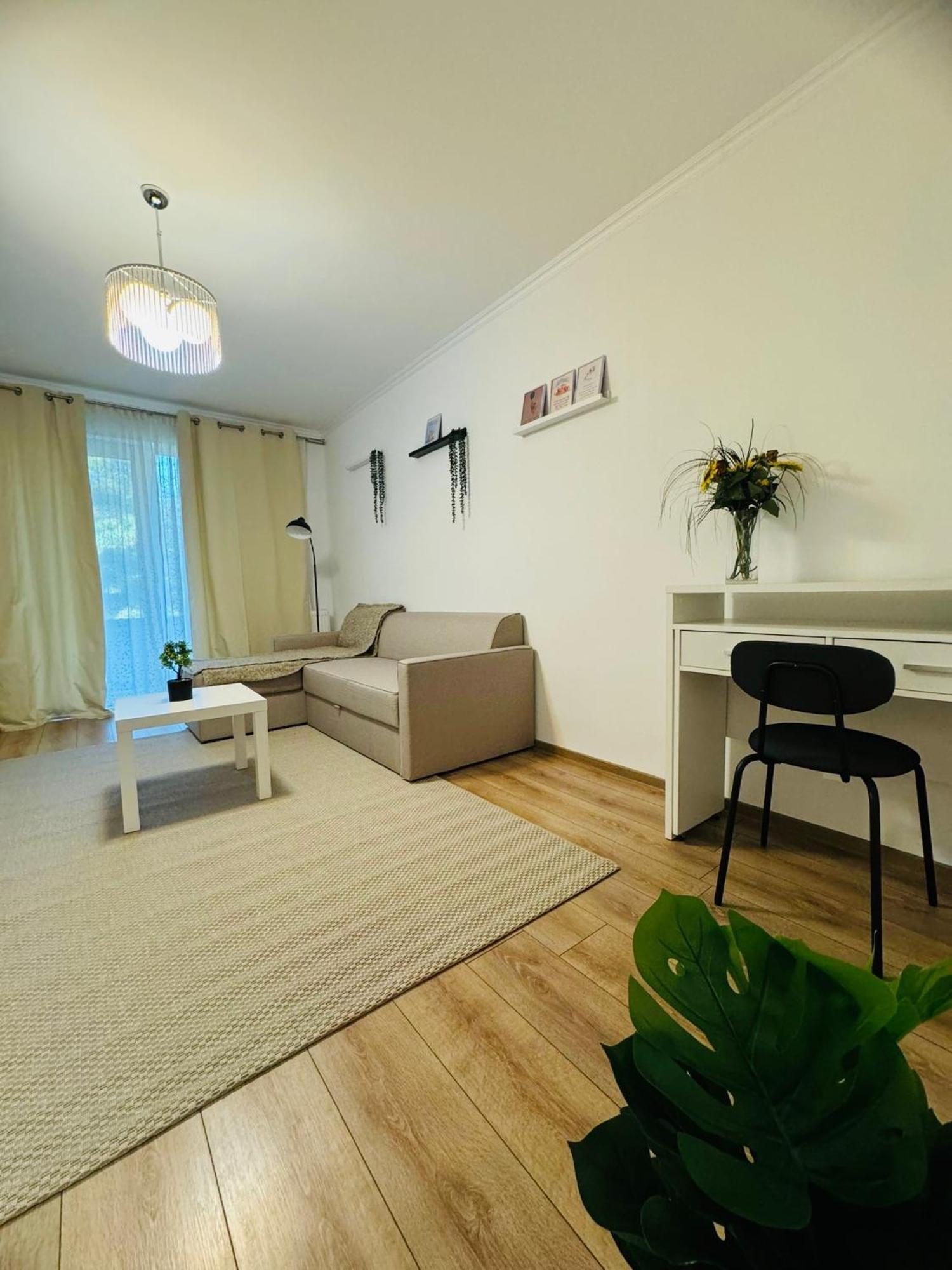 A'S Apartment Onesti Extérieur photo